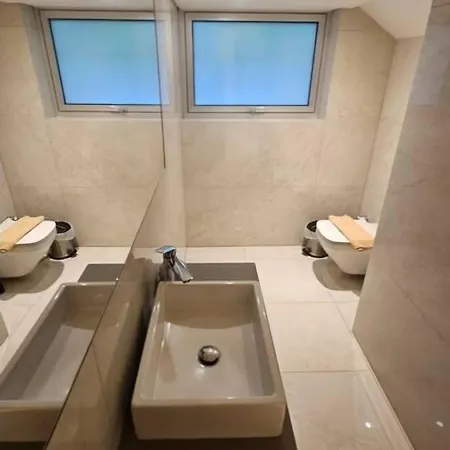 Seaview Luxury Fortuna * Айя-Напа