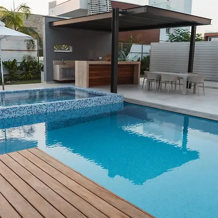 Seaview Luxury Fortuna Ayia Napa